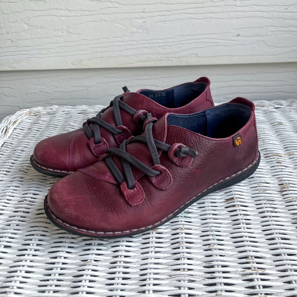 Women’s Jungla Leather Criss Cross Lace Slip-on Shoe Vino Size EU 36 US 6 #5818